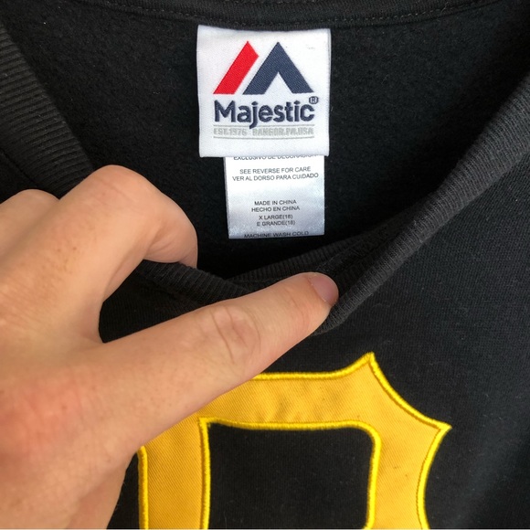 Pittsburgh Pirates Vintage Crewneck Y2K Embroidered P on the Chest - Picture 5 of 14